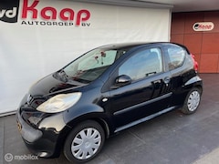 Peugeot 107 - 1.0-12V XS Urban Move