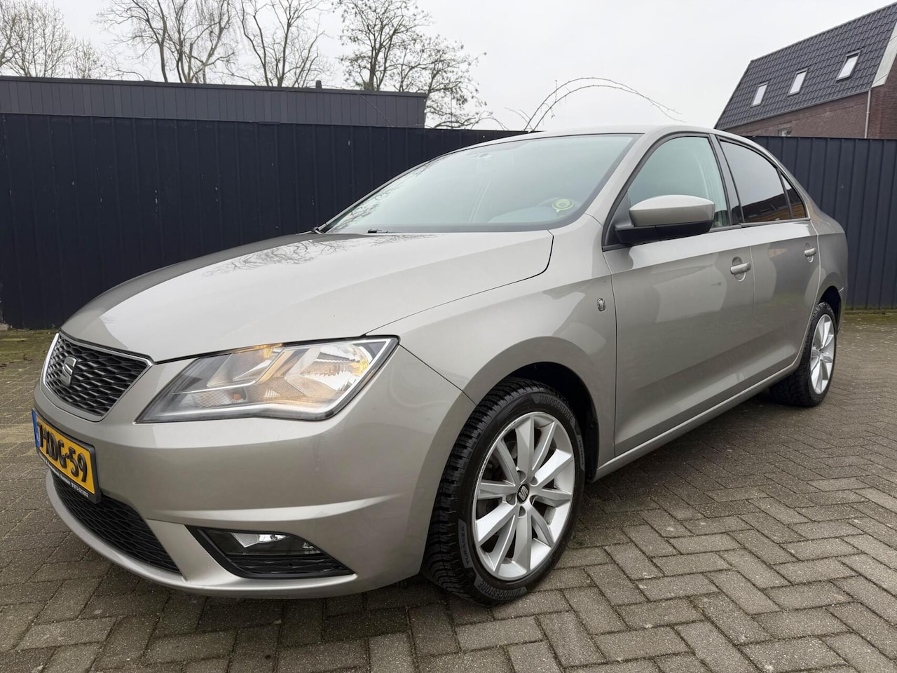 SEAT Toledo - 1.2 TSI Enjoy 1.2 TSI Enjoy - AutoWereld.nl