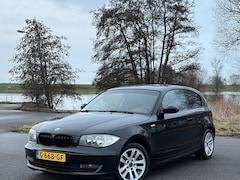 BMW 1-serie - 116i Business Line Airco Geblindeerde Ramen