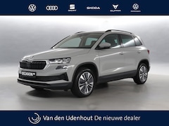 Skoda Karoq - 1.5 TSI 150pk Automaat Ambition / Navigatie / Adaptive Cruise / Camera