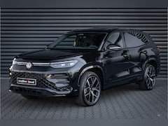 Volkswagen Tayron - 1.5 eHybrid 272pk R-Line Edition Black Style - Pano