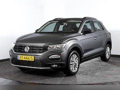 Volkswagen T-Roc - 1.5 TSI Style 150 PK Orig. NL | Afn. Trekhaak | Adapt. Cruise | PDC | NAV + App. Connect |