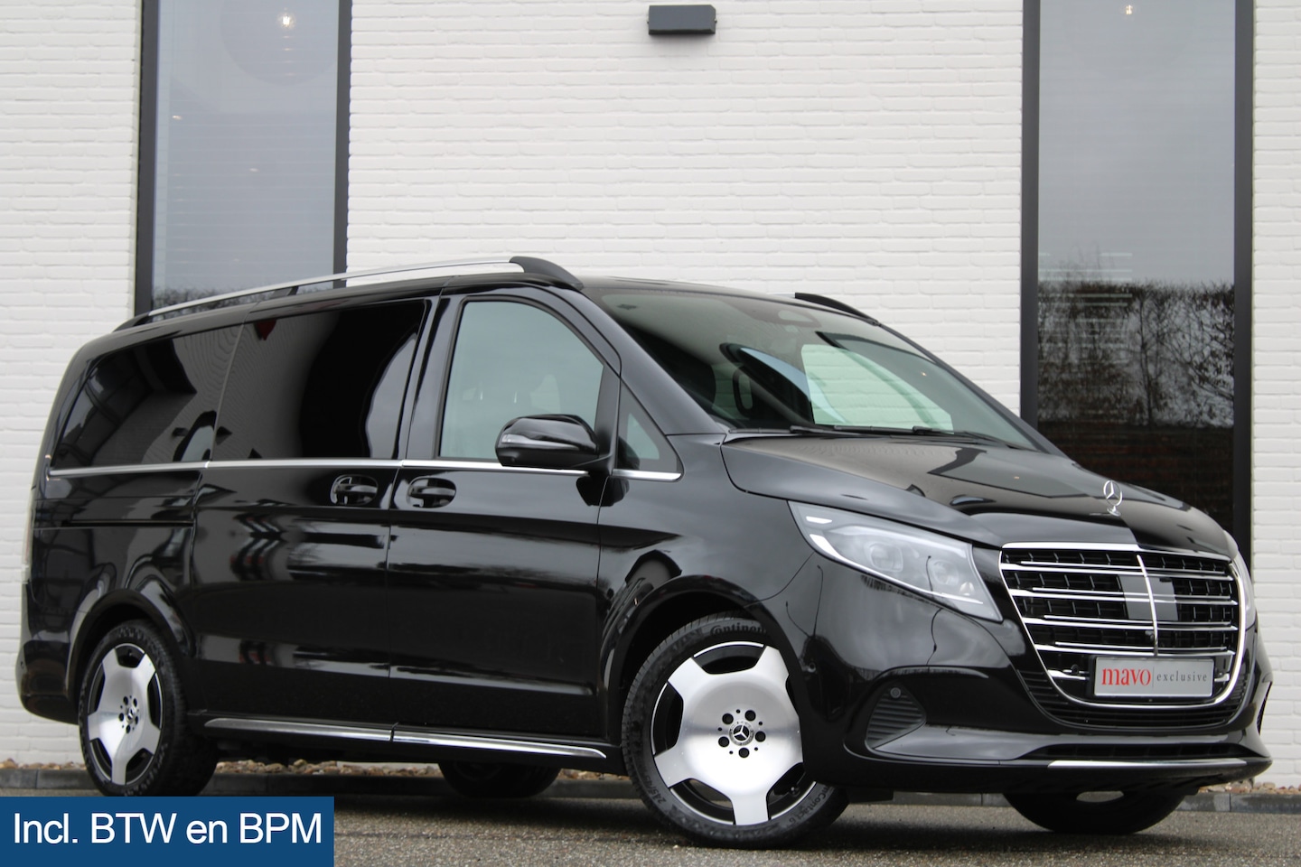 Mercedes-Benz V-klasse - 300d / AMG / Exclusive / 6-Pers / INCL BTW-BPM / 360 Camera / Burmester / Vol Opties / NIE - AutoWereld.nl