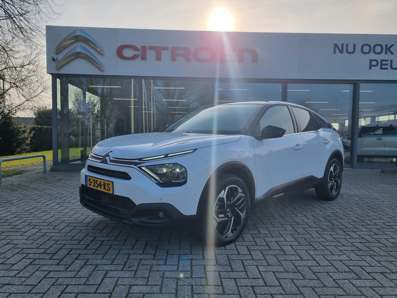 Citroën C4 - 1.2 Puretech Shine Pack Business Automaat - AutoWereld.nl