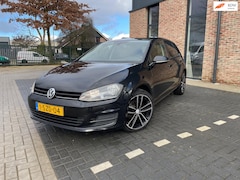Volkswagen Golf - 1.2 TSI Trendline