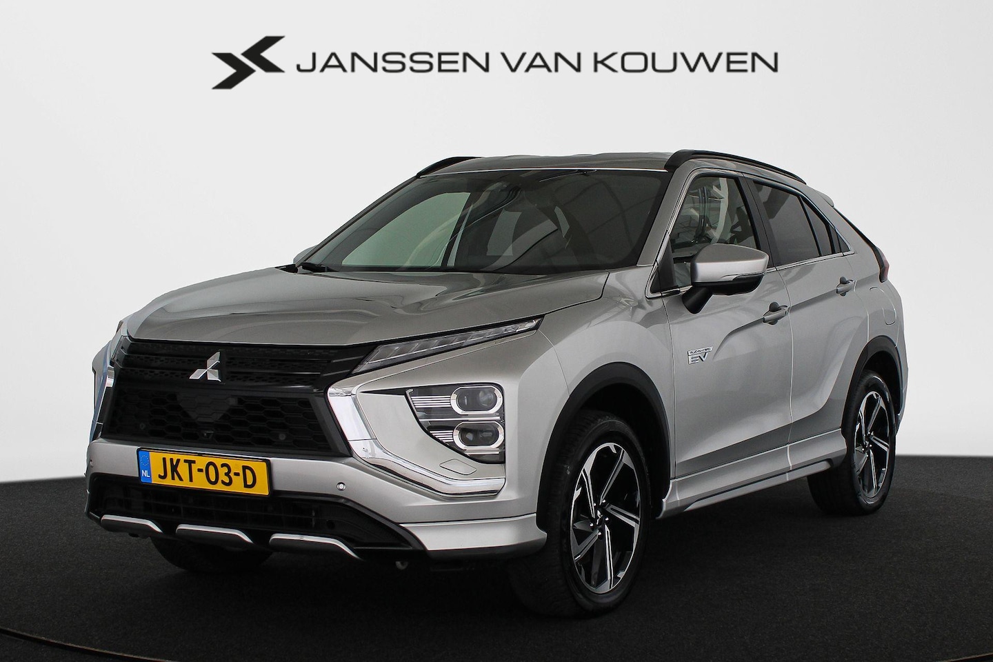 Mitsubishi Eclipse Cross - 2.4 PHEV Business Intense+ Stoel-Stuur-Achterbank Verwarming / Private Lease €544,- PM / - AutoWereld.nl