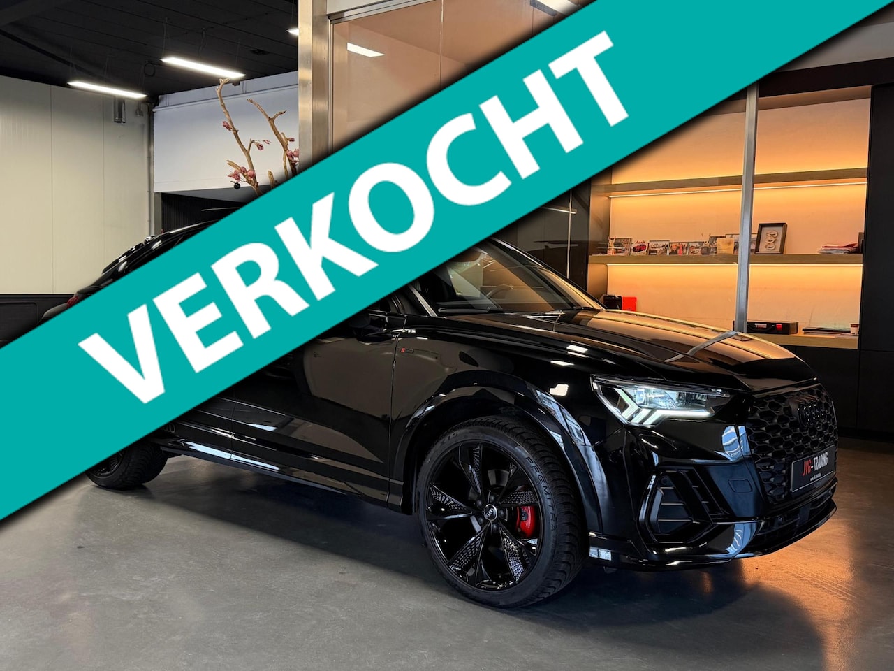 Audi Q3 Sportback - 35 TFSI S line Pano Sfeerverl. Camera Keyless - AutoWereld.nl