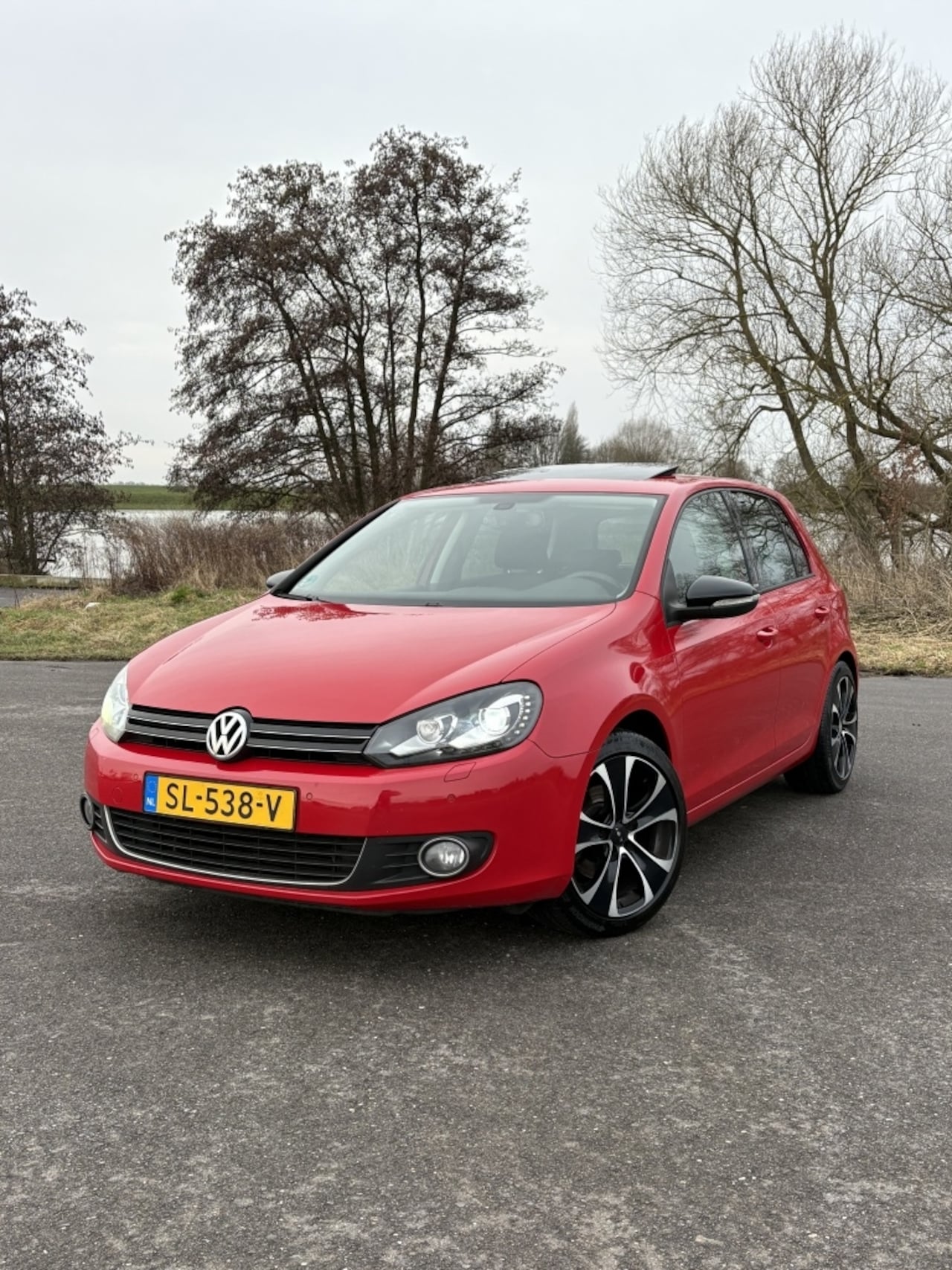 Volkswagen Golf - 1.2 TSI PANO Xenon Stoelverw HighLine - AutoWereld.nl