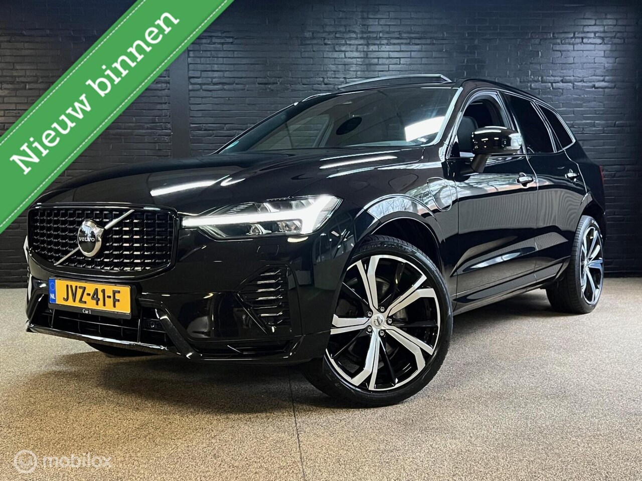 Volvo XC60 - 2.0 T6 Plug-in hybrid AWD Plus Dark 2.0 T6 Plug-in hybrid AWD Plus Dark - AutoWereld.nl