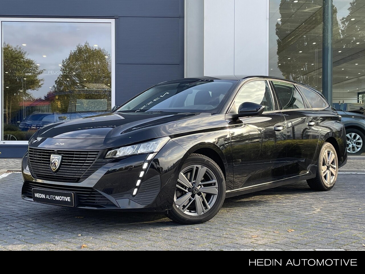 Peugeot 308 SW - 130PK Pack Business Automaat | Navigatie | Climate Control | Carplay/Android Auto - AutoWereld.nl