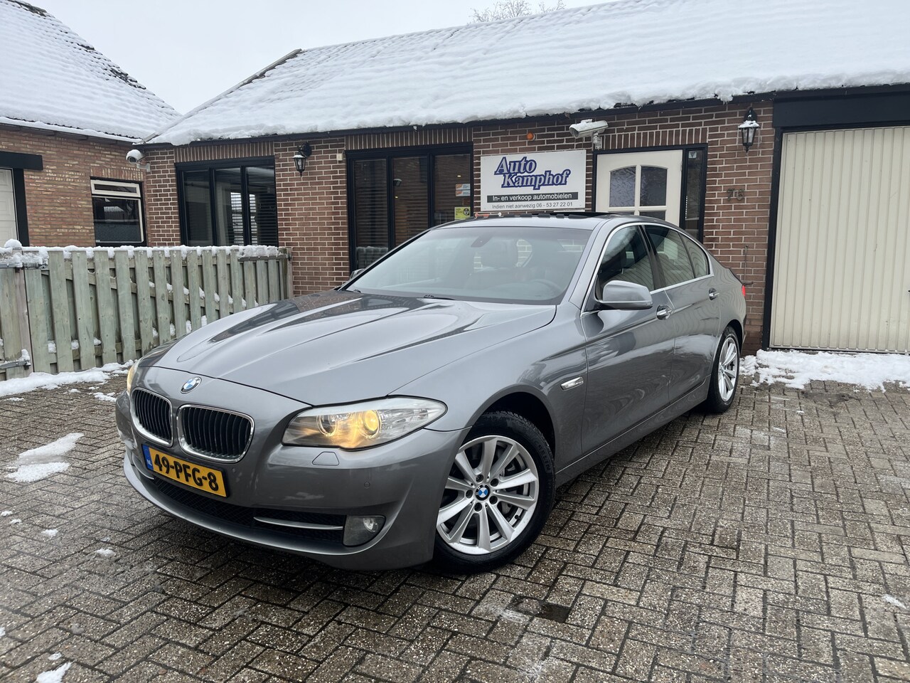 BMW 5-serie - 530d Executive Schuifdak Leer Trekhaak - AutoWereld.nl