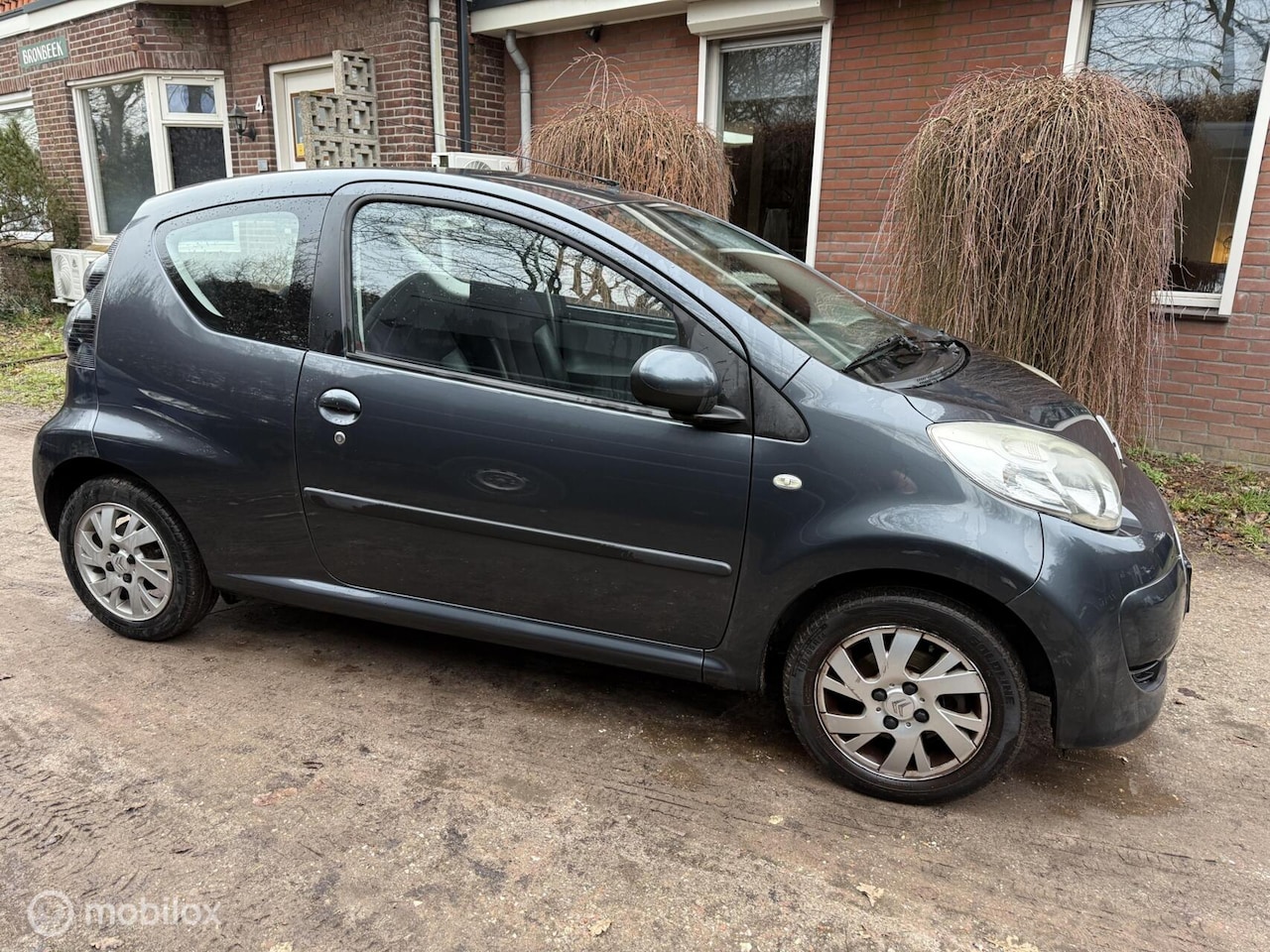 Citroën C1 - 1.0-12V Exclusive 2011. Nieuwe apk - AutoWereld.nl