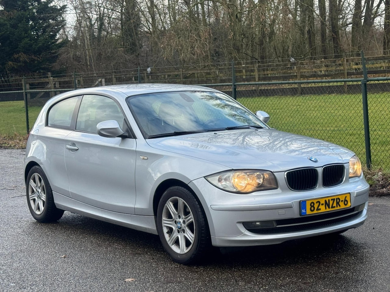 BMW 1-serie - 116i Business Line /INRUILKOOPJE/ - AutoWereld.nl