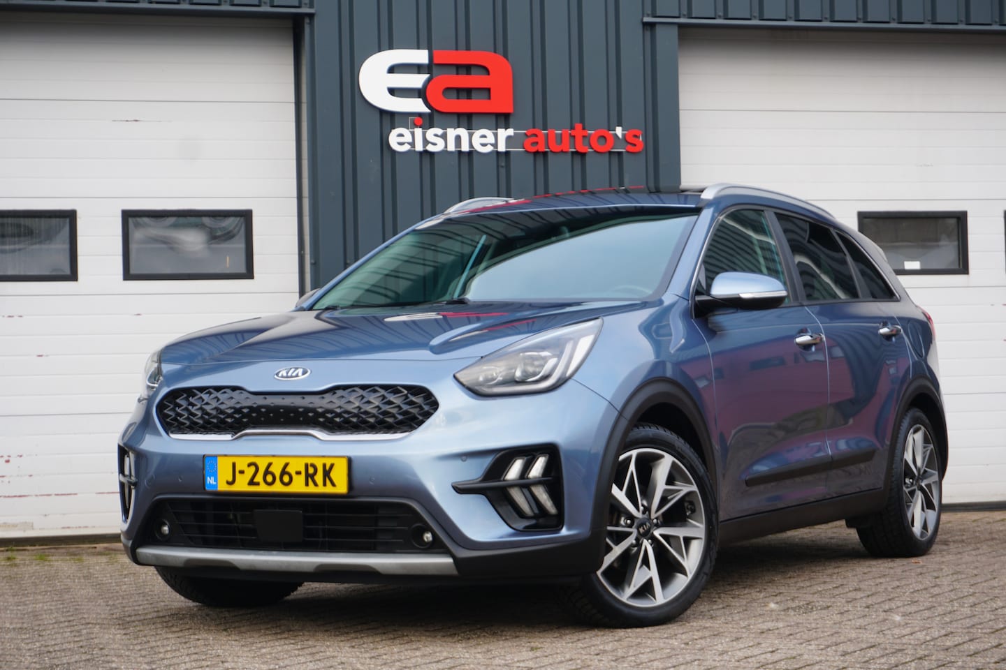 Kia Niro - 1.6 GDi Hybrid ExecutiveLine | OPEN DAK | LEDER | XENON | STOEL/STUUR VERW. + KOELING | TR - AutoWereld.nl