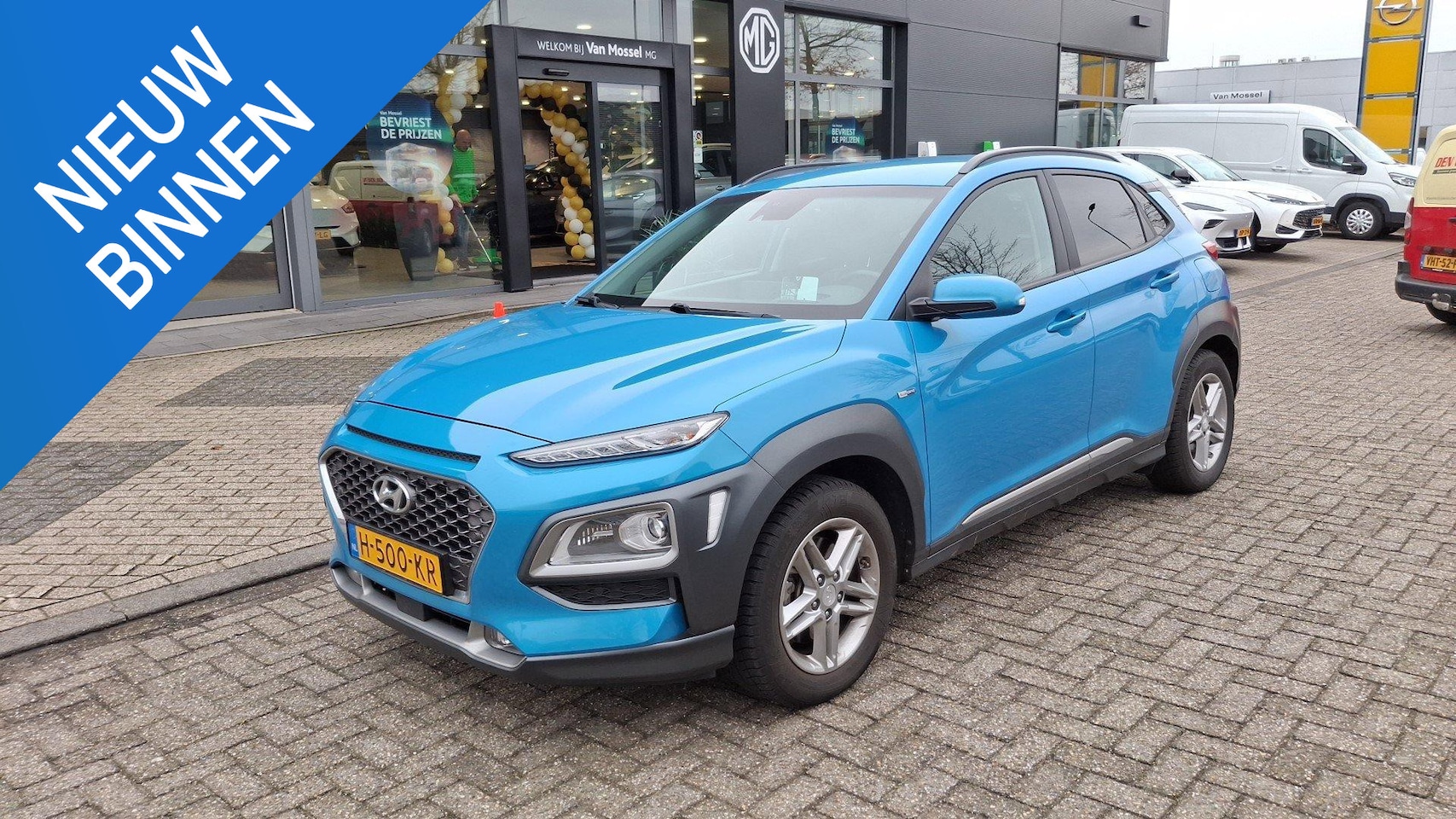 Hyundai Kona - 1.6 GDI HEV Premium | Camera | Head-up Display | Stoelverwarming | Zomer en winterset | 18 - AutoWereld.nl