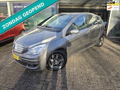 Mercedes-Benz B-klasse - 170 | AUTOMAAT| 12MND GARANTIE | AIRCO | CRUISE | LMV |