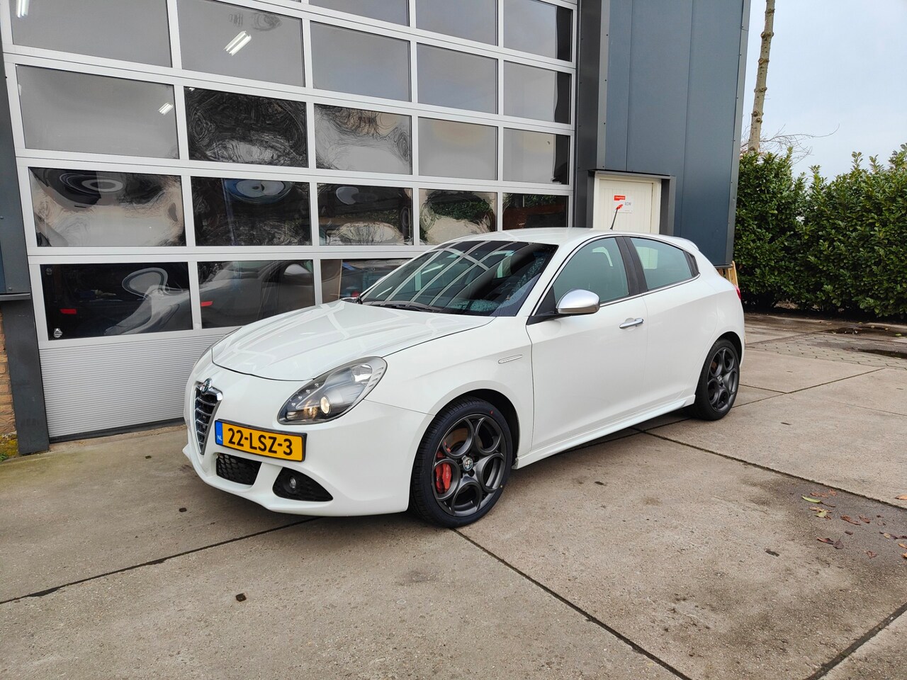 Alfa Romeo Giulietta - 1.4 T Distinctive leder - AutoWereld.nl