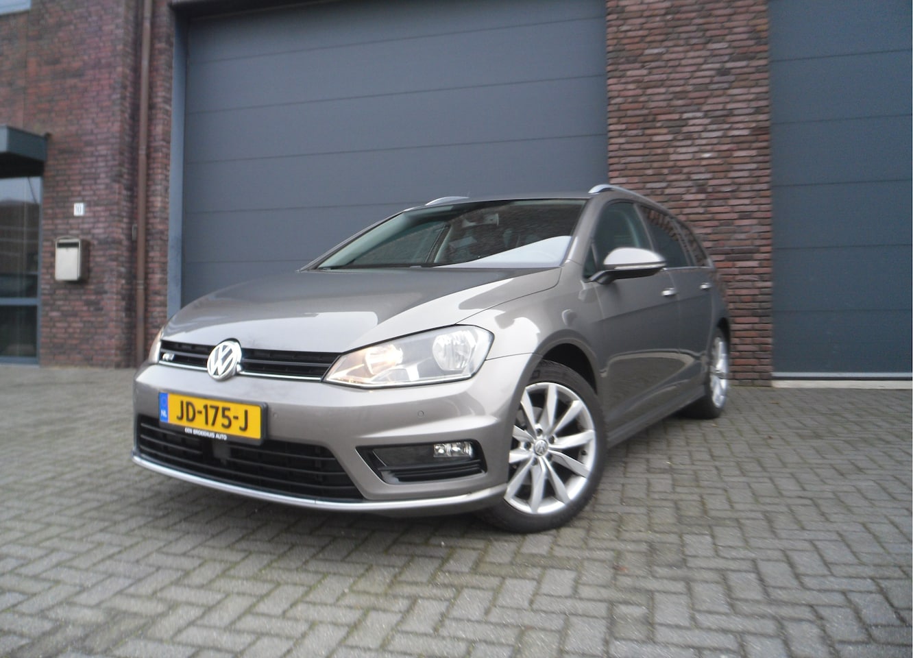 Volkswagen Golf Variant - 1.4 TSI Business Edition Connected R Schuifdak Panoramadak - AutoWereld.nl