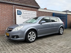 Opel Signum - 2.2-16V Executive AUTOMAAT/NAP/NIEUWE KETTING