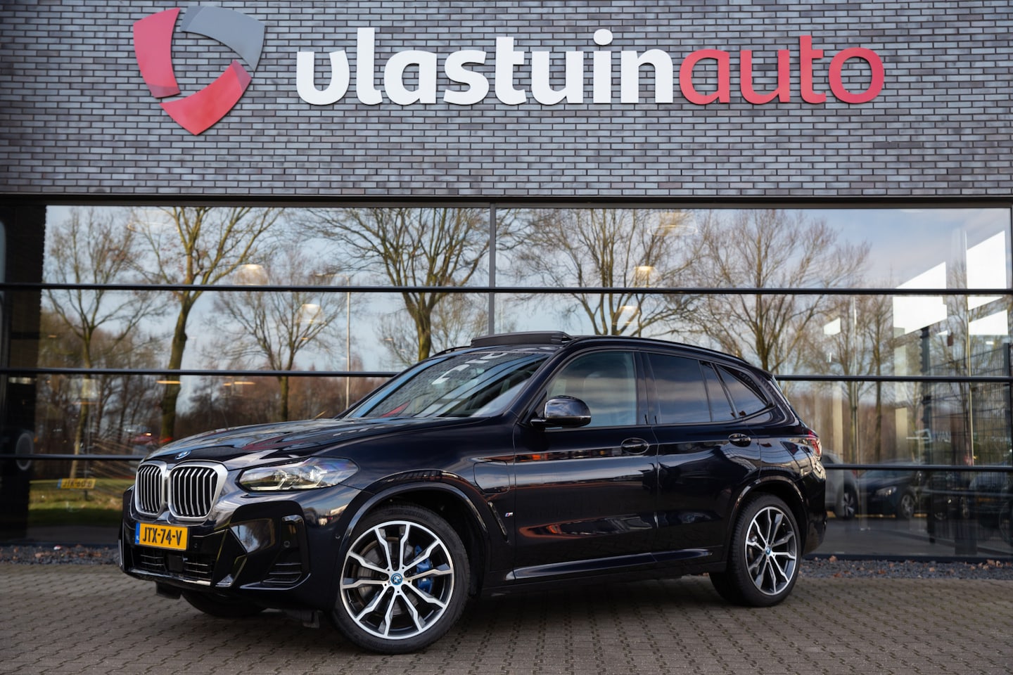 BMW X3 - xDrive30e High Executive M-Sport , Panoramadak, Adap. cruise, Harman/Kardon, Head-up displ - AutoWereld.nl