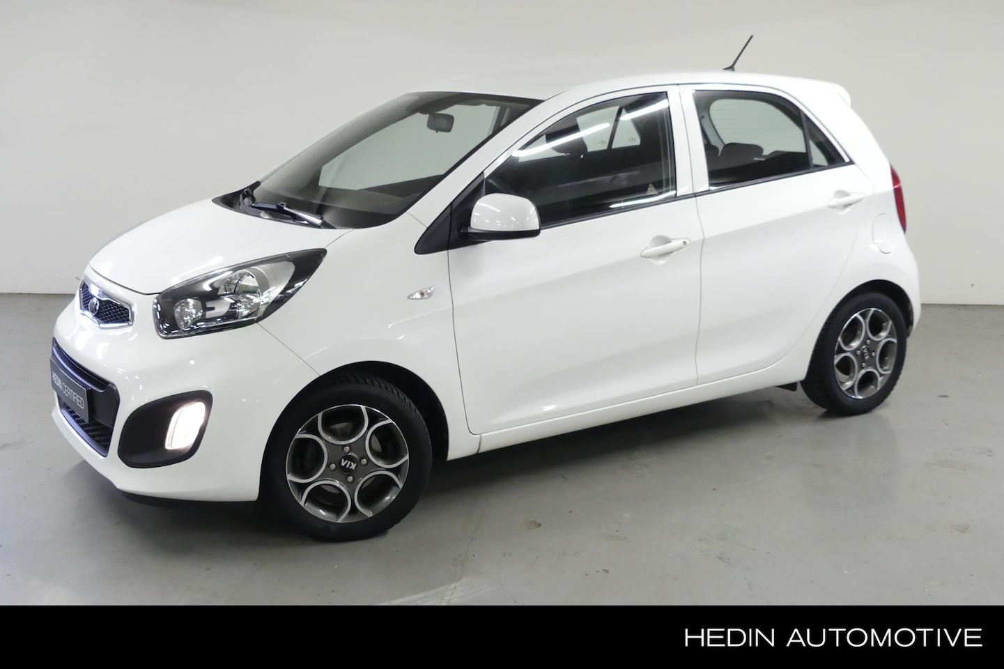 Kia Picanto - 1.0 CVVT ISG Comfort Pack | 5-Deurs | Airco | Lichtmetalen Velgen | Navigatie | Bluetooth - AutoWereld.nl
