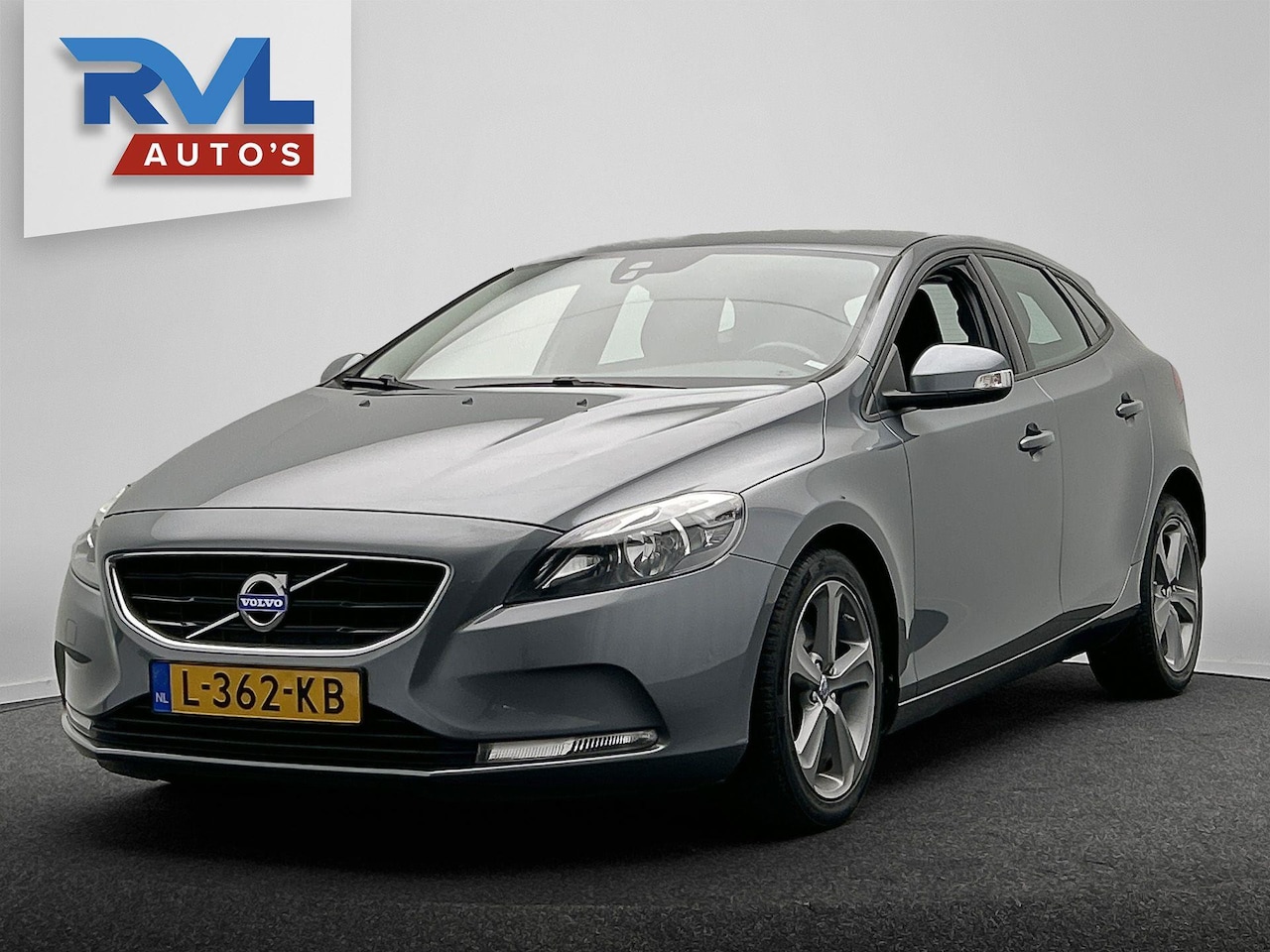 Volvo V40 - 1.6 T2 Stoelverwarming Climate Control Lichtmetaal Airco Speed Lim - AutoWereld.nl