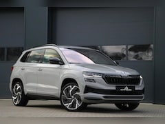 Skoda Karoq - 1.5 TSI ACT SPORTLINE AdaptiveCruise Camera 19'Inch Sportzetels AppleCarplay Facelift Trek
