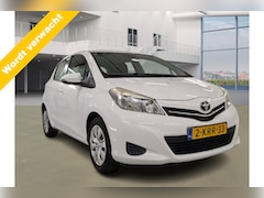 Toyota Yaris - 1.3 VVT-i Asp AUT Camera Dealeronderhoud Trekhaak VERWACHT