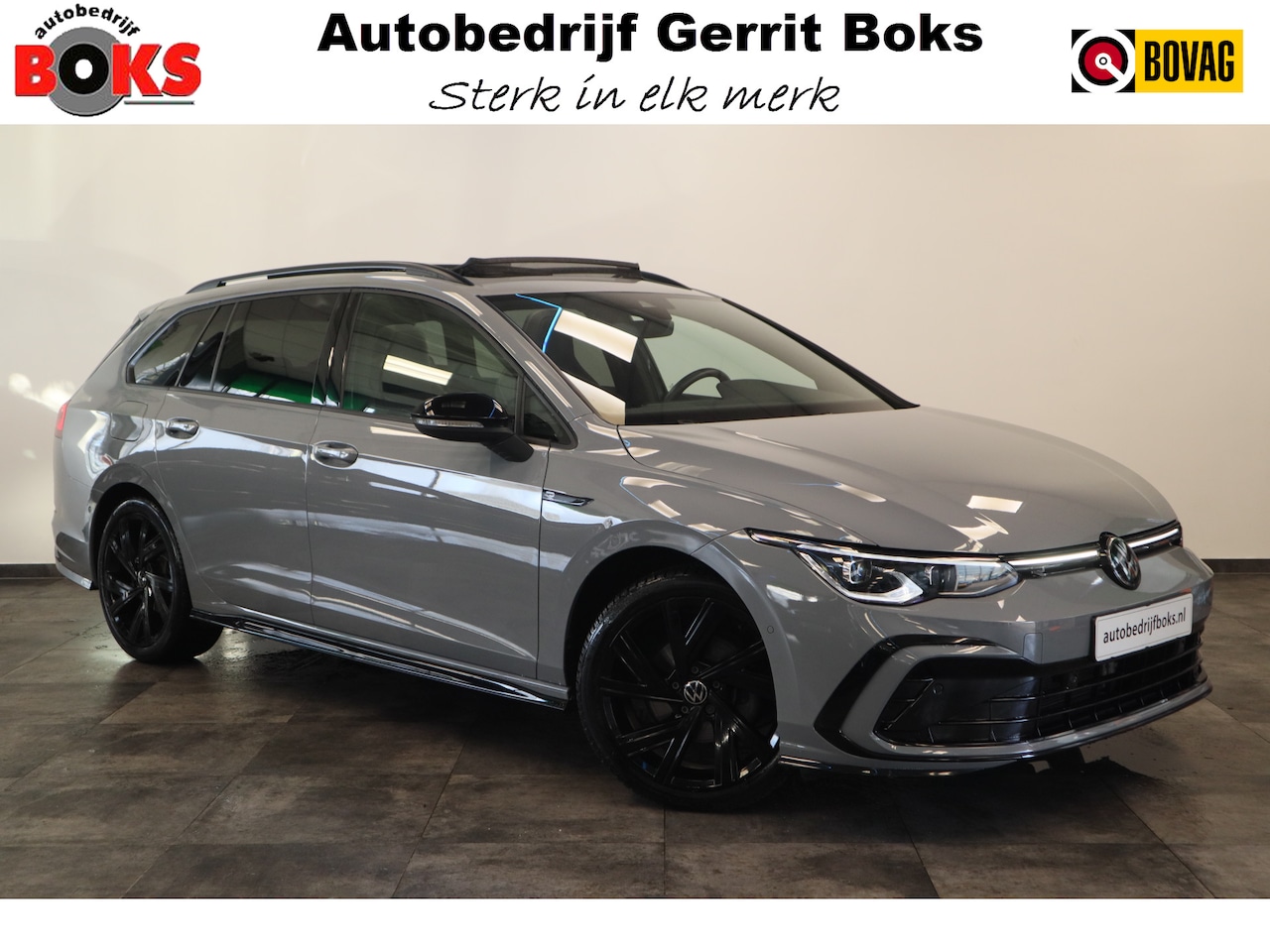 Volkswagen Golf - 1.5 eTSI Style R-Line Panoramadak Trekhaak - AutoWereld.nl