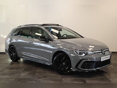 Volkswagen Golf - 1.5 eTSI Style R-Line Panoramadak Trekhaak