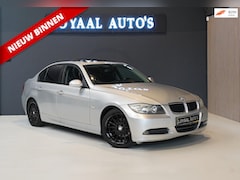 BMW 3-serie - 320i | AUT | GLAZEN-DAK | AIRCO | CRUISE | LEDER | STOEL.VERW | APK