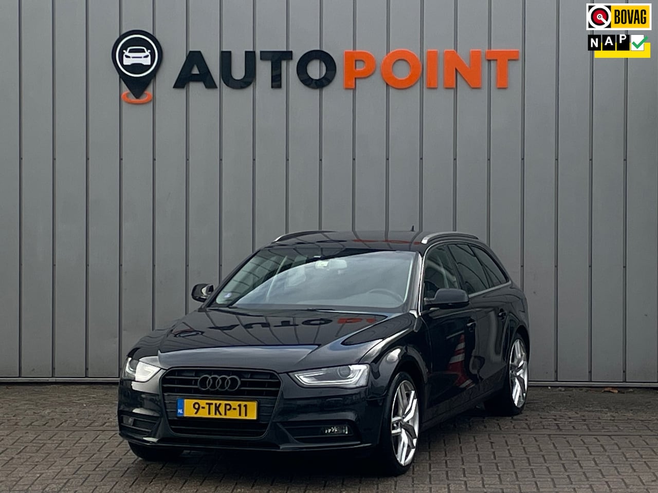 Audi A4 Avant - 1.8 TFSI 170PK Automaat Business Edition ORG NL! TREKHAAK|CRUISE.CONTROL|19''INCH LMV |PAR - AutoWereld.nl