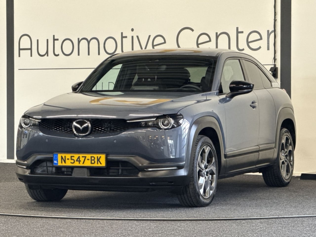 Mazda MX-30 - e-SkyActiv 145 Lux. | 360 CAMERA | WINTER-PAKKET | BOSE - AutoWereld.nl