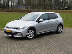 Volkswagen Golf - 1.0 eTSI Life Business