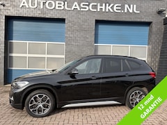 BMW X1 - sDrive20i Business Edition Plus, pano, leder, navi, head-up