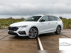 Skoda Octavia Combi - 1.4 TSI RS iV PHEV | COMFORT STOELEN | HEAD UP | 19" ALTAIR VELGEN | ADAPTIVE CRUISE