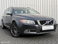 Volvo V70 - 3.2 R-Design | Aut | Leder | Trekhaak | Youngtimer | Dealer onderhouden | Volledige histor