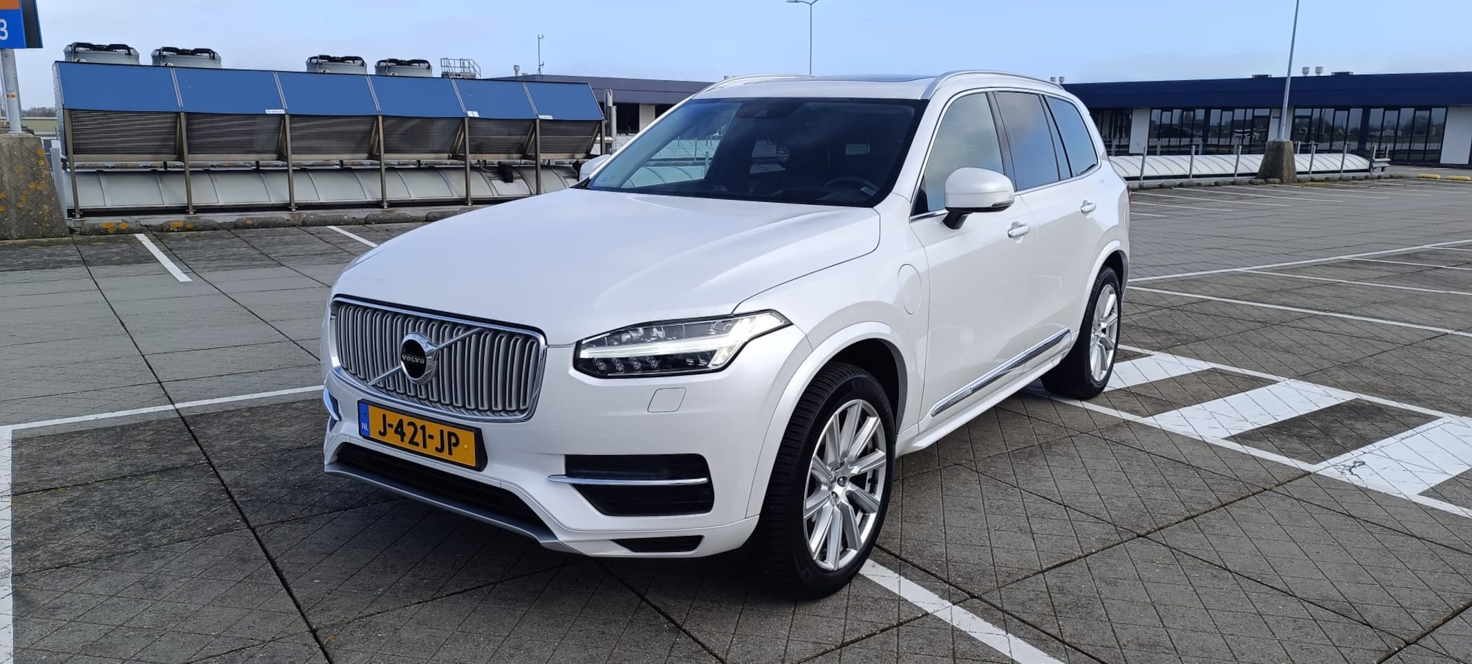 Volvo XC90 - 2.0 T8 Twin Engine AWD Inscription - AutoWereld.nl