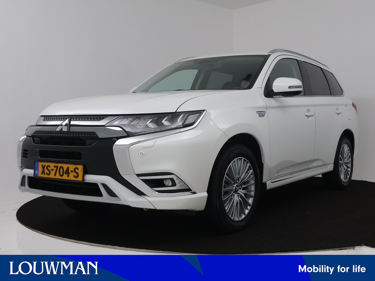 Mitsubishi Outlander - 2.4 PHEV Intense | Trekhaak | Carplay | - AutoWereld.nl