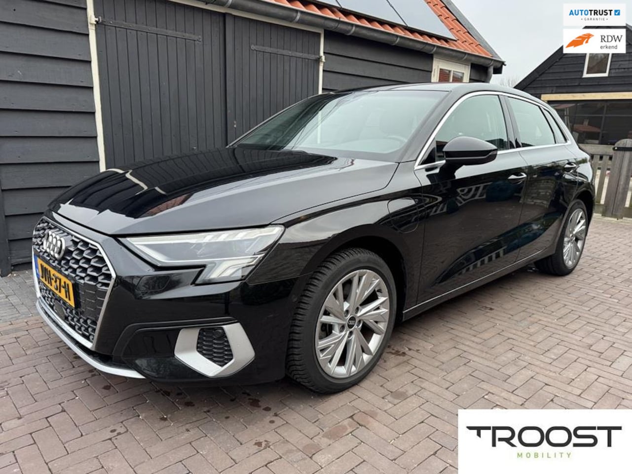 Audi A3 Sportback - 40 TFSI e Business edition|Leer|Apple/Android|1e eigenaar|Keyless entry - AutoWereld.nl