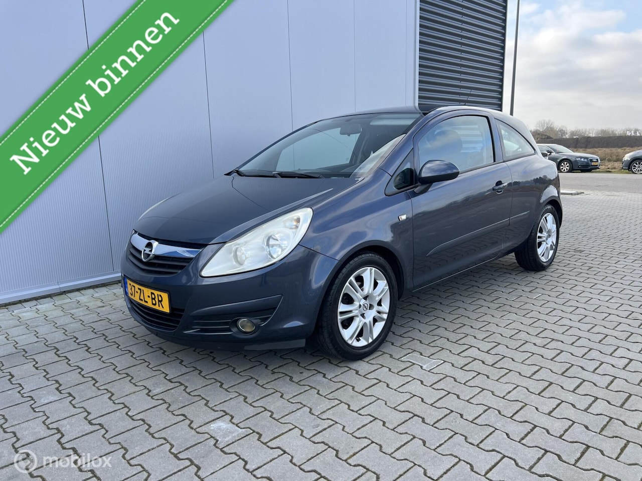 Opel Corsa - 1.4-16V Enjoy 1.4-16V Enjoy nieuwe apk - AutoWereld.nl