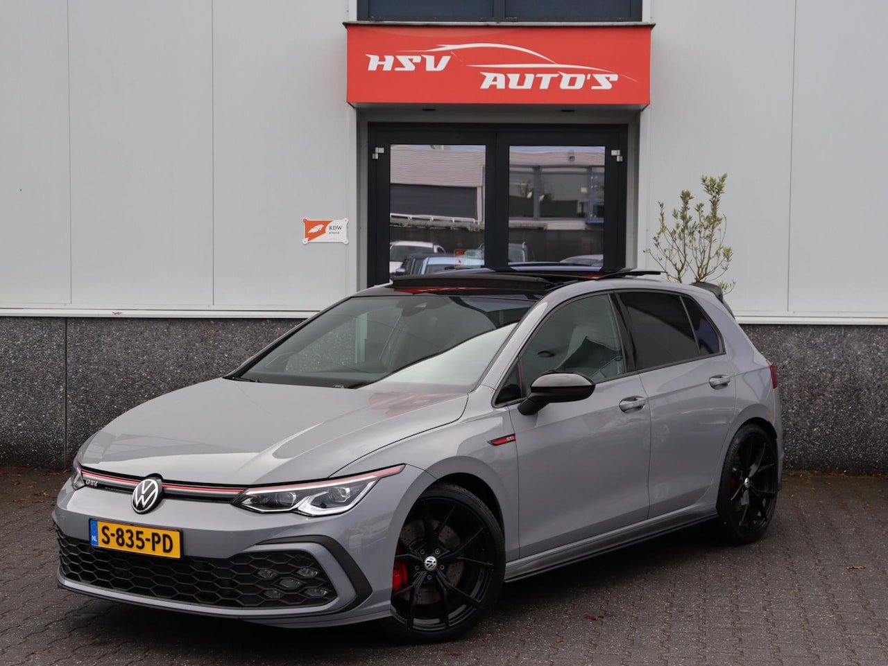 Volkswagen Golf - 2.0 TSI GTI Pano IQ Leer HK - AutoWereld.nl