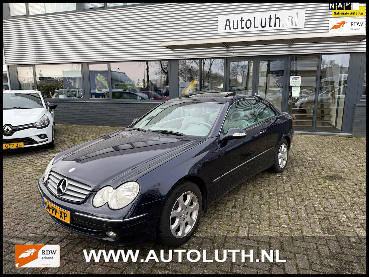 Mercedes-Benz CLK-klasse Coupé - 240 Elegance/ schuifdak/Autom. - AutoWereld.nl