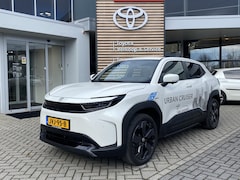 Toyota Urban Cruiser - EXECUTIVE 61KWH PANODAK JBL-AUDIO 360°CAMERA 19"LM-VELGEN LED-PRISMA STOEL/STUURVERWARMING