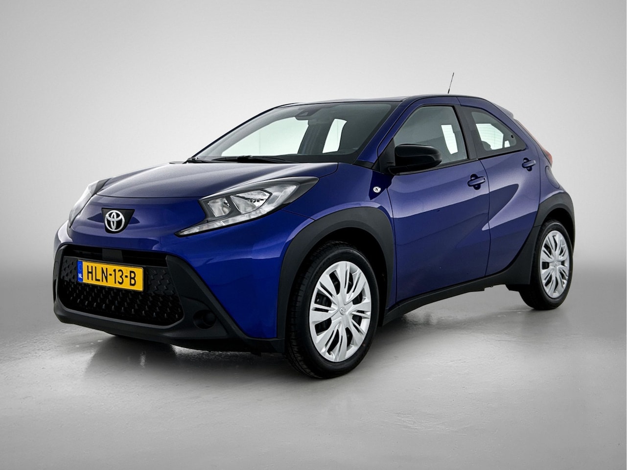 Toyota Aygo X - 1.0 VVT-i MT play 1.0 VVT-i MT Play - AutoWereld.nl