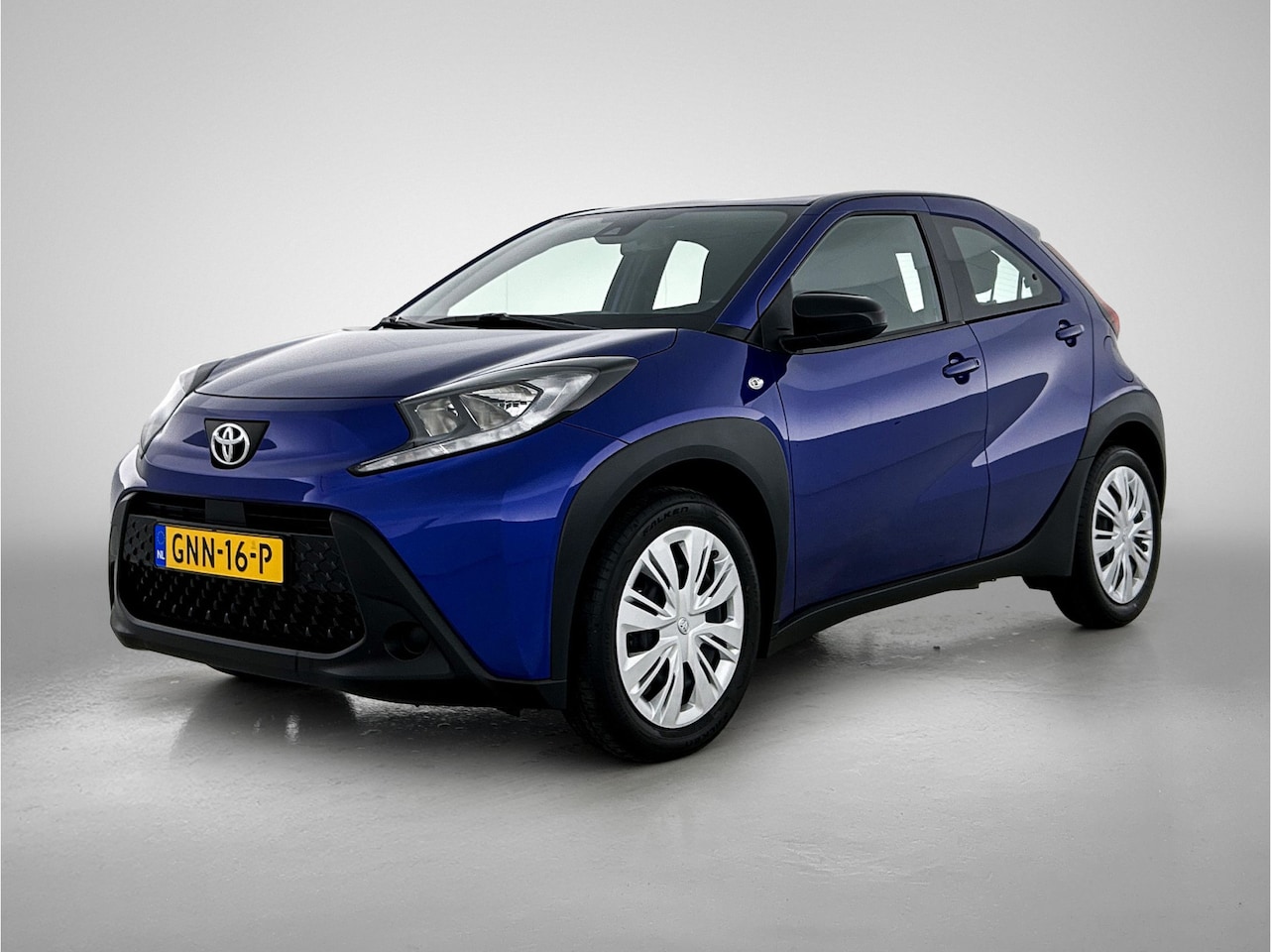 Toyota Aygo X - 1.0 VVT-i MT play 1.0 VVT-i MT Play - AutoWereld.nl