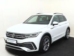 Volkswagen Tiguan - 1.4 TSI eHybrid R-Line Business | SoH 95% | Achteruitrijcamera | Adaptieve cruise control