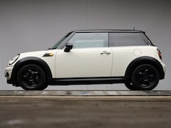 MINI Cooper - 1.6 Sport (CLIMATE, CRUISE, STOELVERWARMING, GETINT, BLACK AND WHITE EDTION, SPORTSTOELEN,