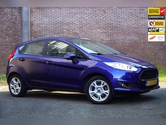 Ford Fiesta - 1.0 Style 80PK Ultimate , Nav, Airco, Lichtmetalen Velgen, Lage KM stand, NL AUTO