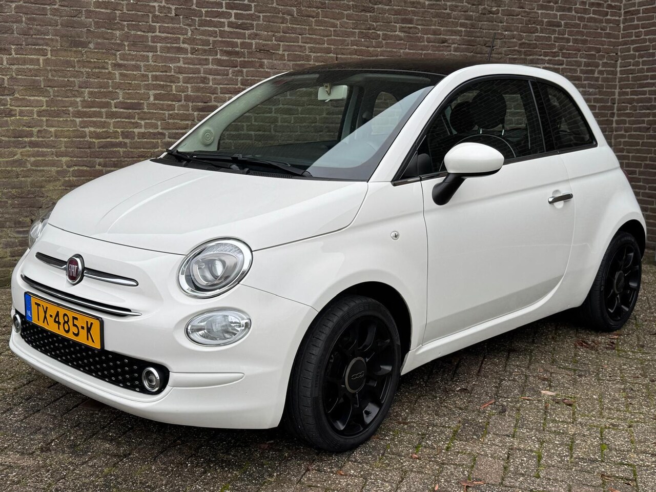 Fiat 500 - 1.2 Lounge Pano Carplay Clima Parkeersens. Org.NL NAP - AutoWereld.nl